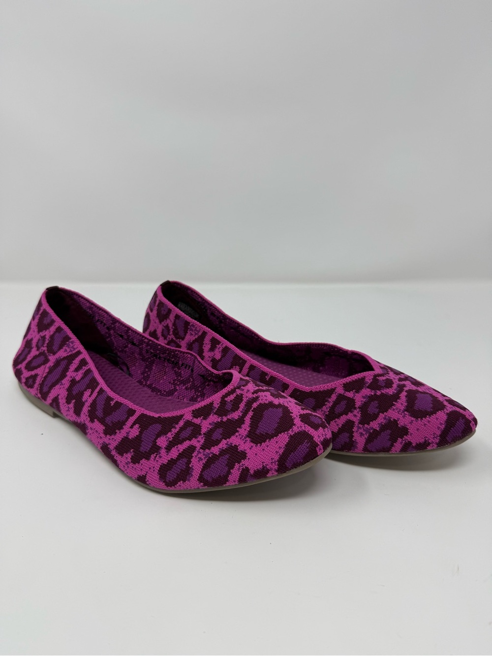 Skechers Women's Cleo Claw-Some Flats in Pink - Size 8.5